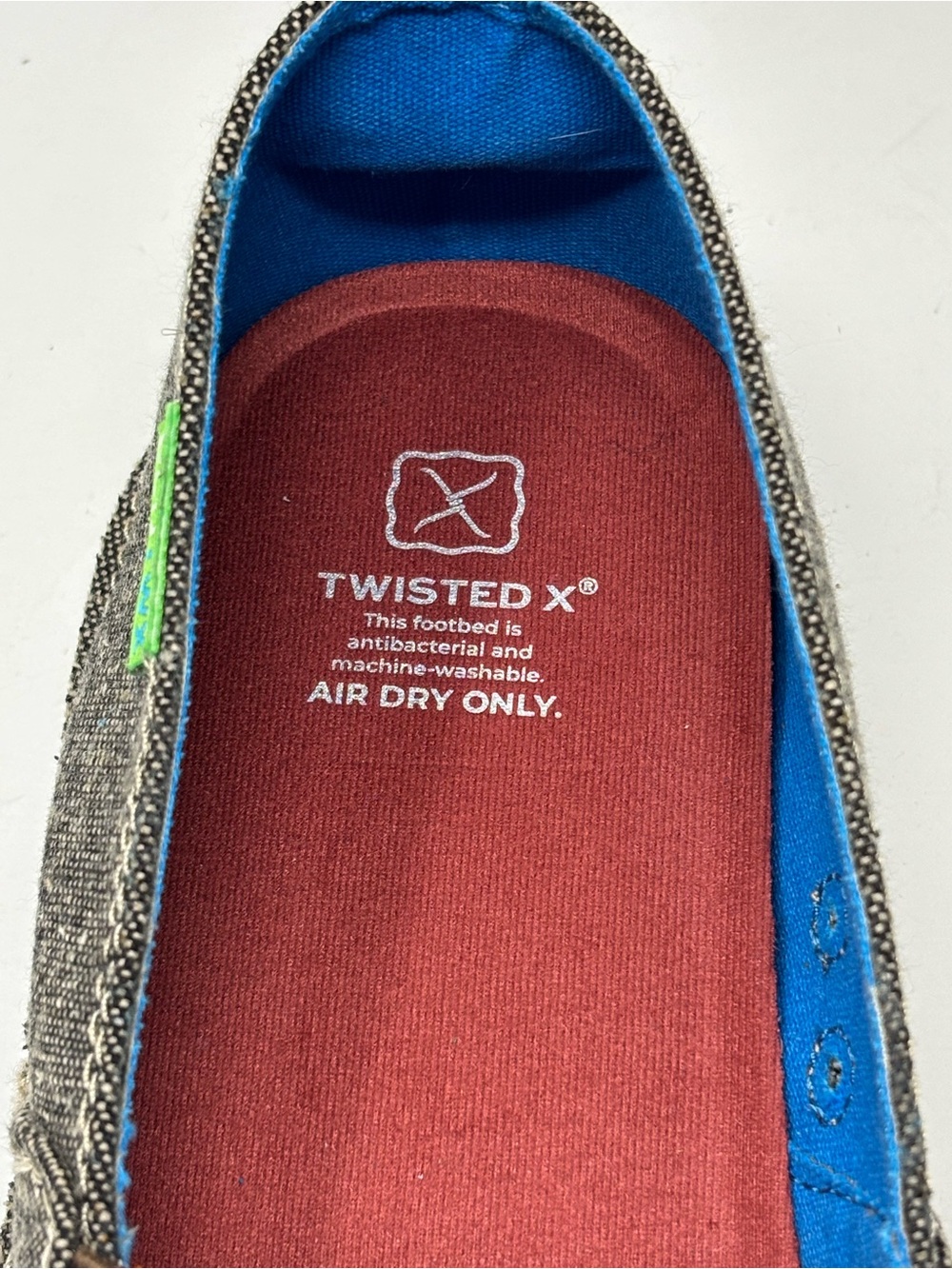 Twisted X Women’s Slip On Loafers serape pattern NWOT Size 11 colorful - Picture 8 of 10